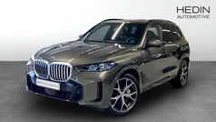 Grön (green) Begagnad 2024 BMW X5 Comfort Edition SUV | 998 700 kr