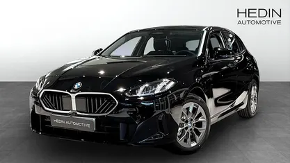 Ny BMW 120 2026 Halvkombi