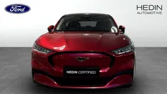 Röd (red) Begagnad 2022 Ford Mustang Mach-E Standard Range SUV | 339 900 kr (Bra pris)