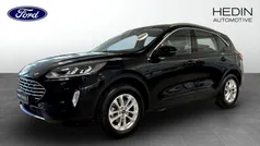 Svart (black) Begagnad 2022 Ford Kuga Titanium SUV | 259 900 kr (Bra pris)