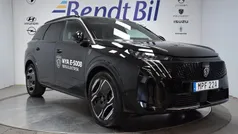 Peugeot e-5008