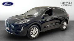 Svart (black) Begagnad 2022 Ford Kuga Titanium SUV | 244 900 kr (Bra pris)