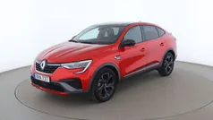 Röd Begagnad 2022 Renault Arkana SUV | 255 000 kr (Marknadspris)