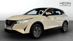 Svart Begagnad 2022 Nissan Qashqai Acenta SUV | 219 900 kr (Marknadspris)