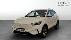 Vit (white) Begagnad 2022 MG ZS Comfort Sedan | 244 900 kr (Superpris)