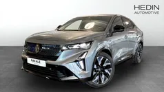 Grå (grey) Ny 2025 Renault Rafale Esprit Alpine SUV | 569 900 kr (Marknadspris)
