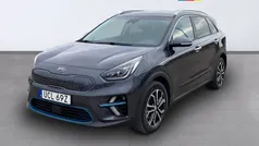 Snow white pearl Begagnad 2019 Kia e-Niro Advance SUV | 279 900 kr (Lite dyr)