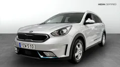 Grå (grey) Begagnad 2017 Kia Niro Advance SUV | 175 500 kr (Lite dyr)