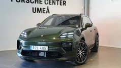 Mörkgrön (green) Ny 2025 Porsche Macan SUV | 1 280 800 kr (Marknadspris)