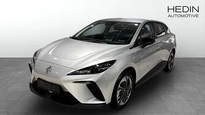 Begagnad MG MG4 EV 125 kW (170 HK) 2024 Halvkombi