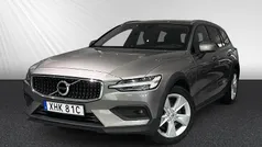 Grå Begagnad 2020 Volvo V60 CC Kombi | 219 800 kr (Bra pris)