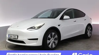 Vit Begagnad 2023 Tesla Model Y Standard Range SUV | 367 990 kr (Marknadspris)