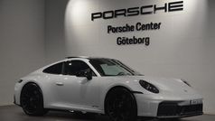 Ljusgrå (grey) Begagnad 2025 Porsche 911 Carrera 4 GTS Sportkupé | 2 149 000 kr