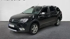 Svart Begagnad 2018 Dacia Logan MCV Stepway Kombi | 94 900 kr (Marknadspris)