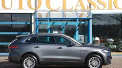 Grå metallic Begagnad 2016 Jaguar F-Pace SUV | 188 000 kr