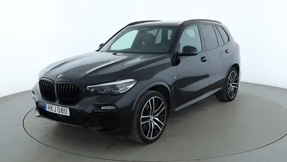 Svart Begagnad 2021 BMW X5 M Sport SUV | 549 000 kr (Superpris)