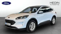 Vit (white) Begagnad 2022 Ford Kuga Titanium SUV | 259 900 kr (Bra pris)