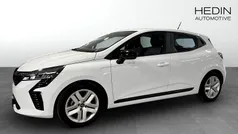 Vit Begagnad 2023 Renault Clio V Evolution Halvkombi | 164 900 kr (Marknadspris)