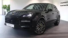 Svart (black) Begagnad 2024 Porsche Cayenne SUV | 1 095 000 kr