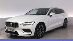 Begagnad 2024 Volvo V60 Core Kombi | 441 900 kr (Marknadspris)