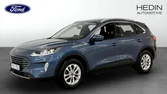 Blå (blue) Begagnad 2022 Ford Kuga Titanium SUV | 259 900 kr (Marknadspris)