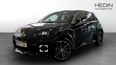 Svart (black) Begagnad 2025 Renault R5 Iconic Halvkombi | 384 900 kr