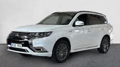 Vitpärlemo Begagnad 2019 Mitsubishi Outlander P-HEV Edition SUV | 239 900 kr (Marknadspris)
