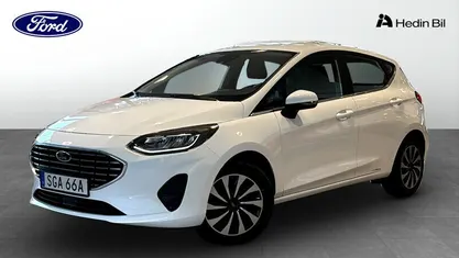 Vit Begagnad 2023 Ford Fiesta Titanium Halvkombi | 184 900 kr (Marknadspris)