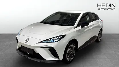 Vit Begagnad 2024 MG MG4 EV Halvkombi | 299 900 kr (Marknadspris)