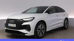 Vit Begagnad 2023 Audi Q4 Sportback e-tron Advanced Plus SUV | 440 900 kr (Bra pris)