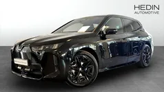 Svart (black) Begagnad 2025 BMW iX M Sport SUV | 944 700 kr