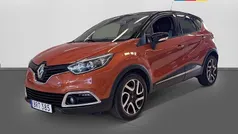 Orange Begagnad 2015 Renault Captur SUV | 79 700 kr (Marknadspris)
