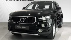 Svart Begagnad 2022 Volvo XC40 SUV | 299 900 kr (Superpris)