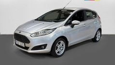 Begagnad 2014 Ford Fiesta Titanium Halvkombi | 79 900 kr (Marknadspris)
