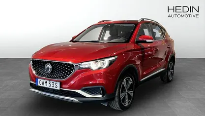 Röd Begagnad 2020 MG ZS Luxury Halvkombi | 149 900 kr (Marknadspris)