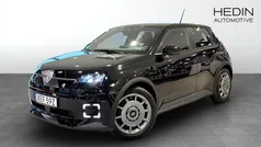 Svart Ny 2025 Renault R5 Evolution Halvkombi | 355 800 kr (Marknadspris)