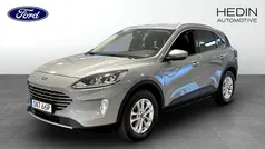 Grå (silver) Begagnad 2022 Ford Kuga Business Edition SUV | 299 900 kr (Marknadspris)
