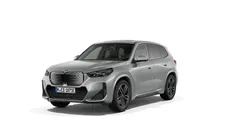 Black sapphire metallic Ny 2025 BMW iX1 M Sport SUV | 629 500 kr (Marknadspris)