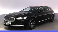 Svart Begagnad 2020 Volvo V90 Momentum Kombi | 351 900 kr (Marknadspris)