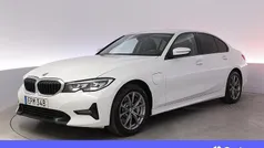 Vit Begagnad 2020 BMW 330e Sport Line Sedan | 242 900 kr (Superpris)
