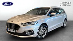 Grå (silver) Begagnad 2021 Ford Mondeo Titanium Kombi | 229 900 kr (Marknadspris)