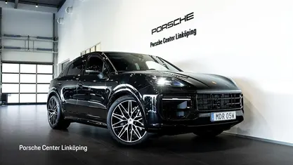 Begagnad 2026 Porsche Cayenne E-Hybrid Coupe Sportkupé | 1 359 000 kr