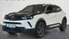 Vit Begagnad 2022 Opel Mokka GS Line SUV | 199 800 kr (Marknadspris)