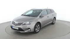 Brun Begagnad 2015 Toyota Avensis Kombi | 151 000 kr (Marknadspris)
