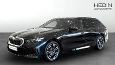Svart (black) Begagnad 2025 BMW 530e Comfort Edition Kombi | 634 700 kr (Bra pris)