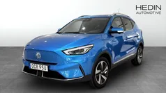 Blå (blue) Begagnad 2022 MG ZS Luxury Sedan | 244 900 kr (Superpris)