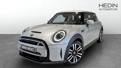 Grå Begagnad 2023 Mini Cooper SE Halvkombi | 248 700 kr (Marknadspris)