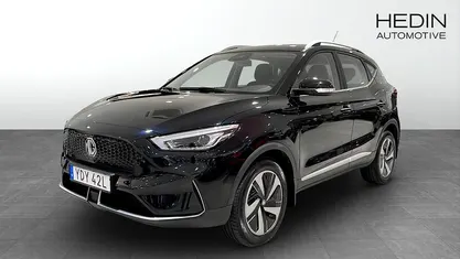 Svart Begagnad 2022 MG ZS Comfort Halvkombi | 239 900 kr (Marknadspris)