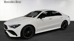 Ny 2025 Mercedes CLA200 AMG Sportkupé | 435 700 kr (Marknadspris)