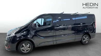 Begagnad 2021 Renault Trafic Minibuss | 339 000 kr (Marknadspris)